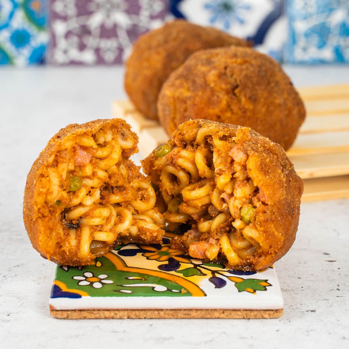 Arancini mit Anelletti-Nudeln, Ragù & Käse