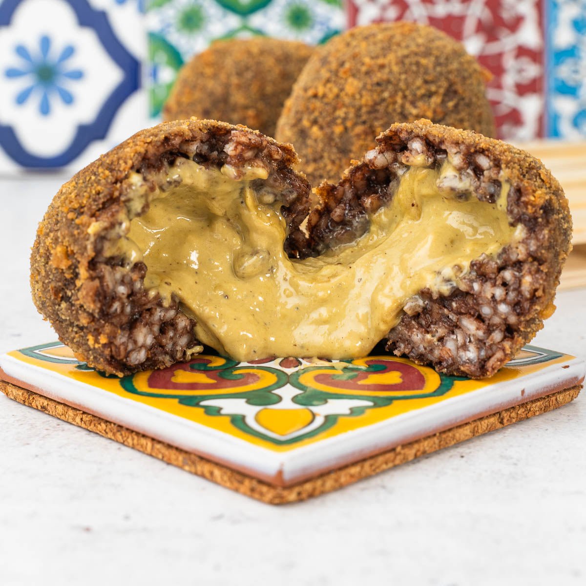 Süße Arancini mit Schokolade & Pistazie