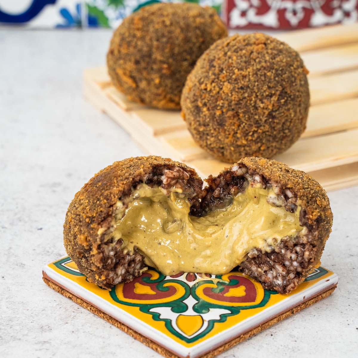 Süße Arancini mit Schokolade & Pistazie