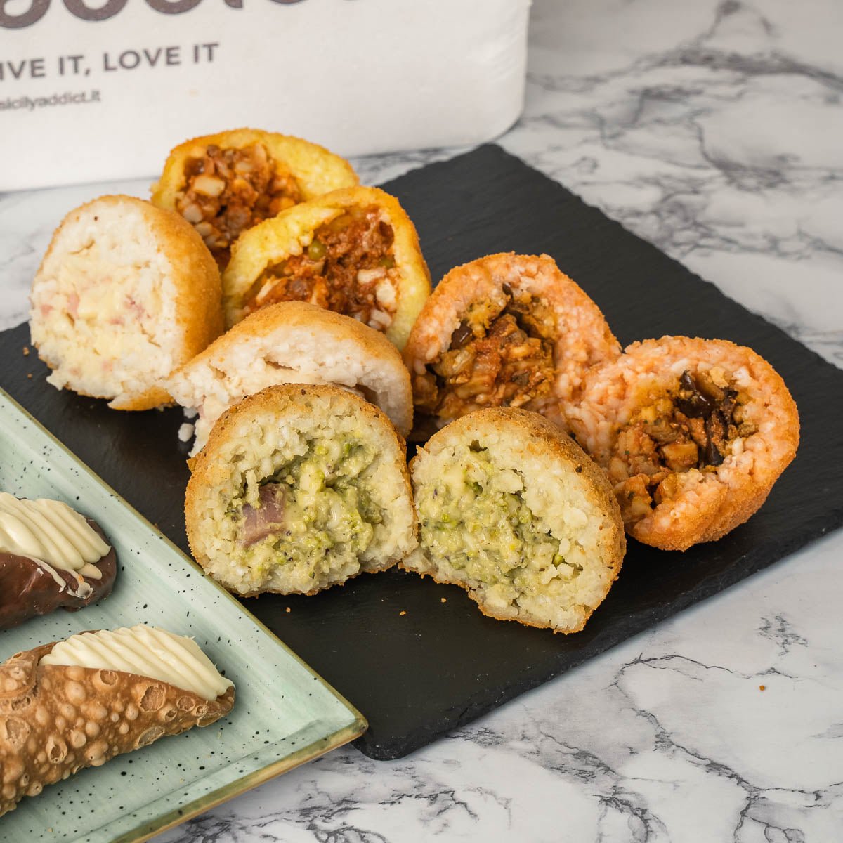 Sizilien-Probierbox – Cannoli & Arancini