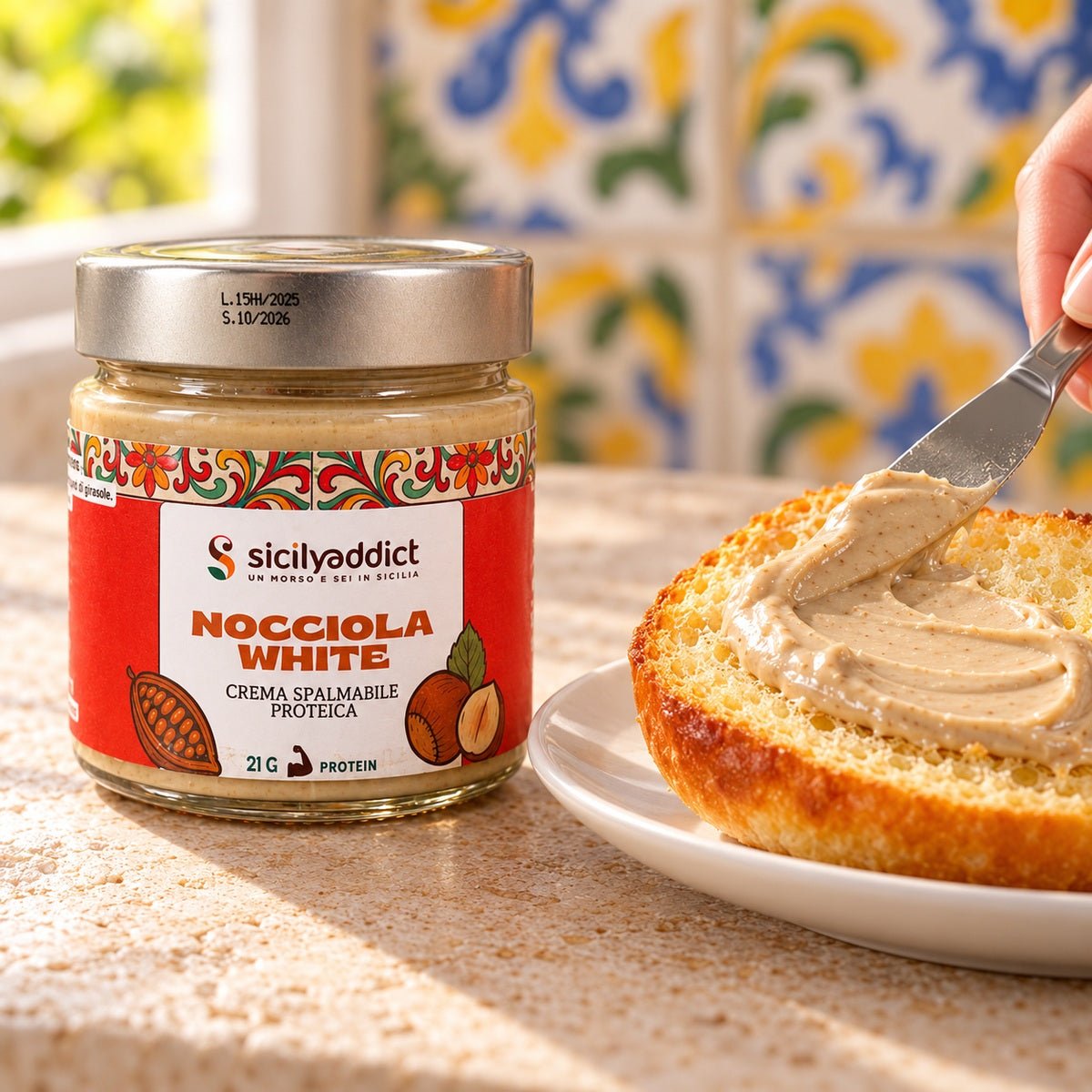 Crema proteica senza zucchero gusto nocciola white 200g - SicilyAddict