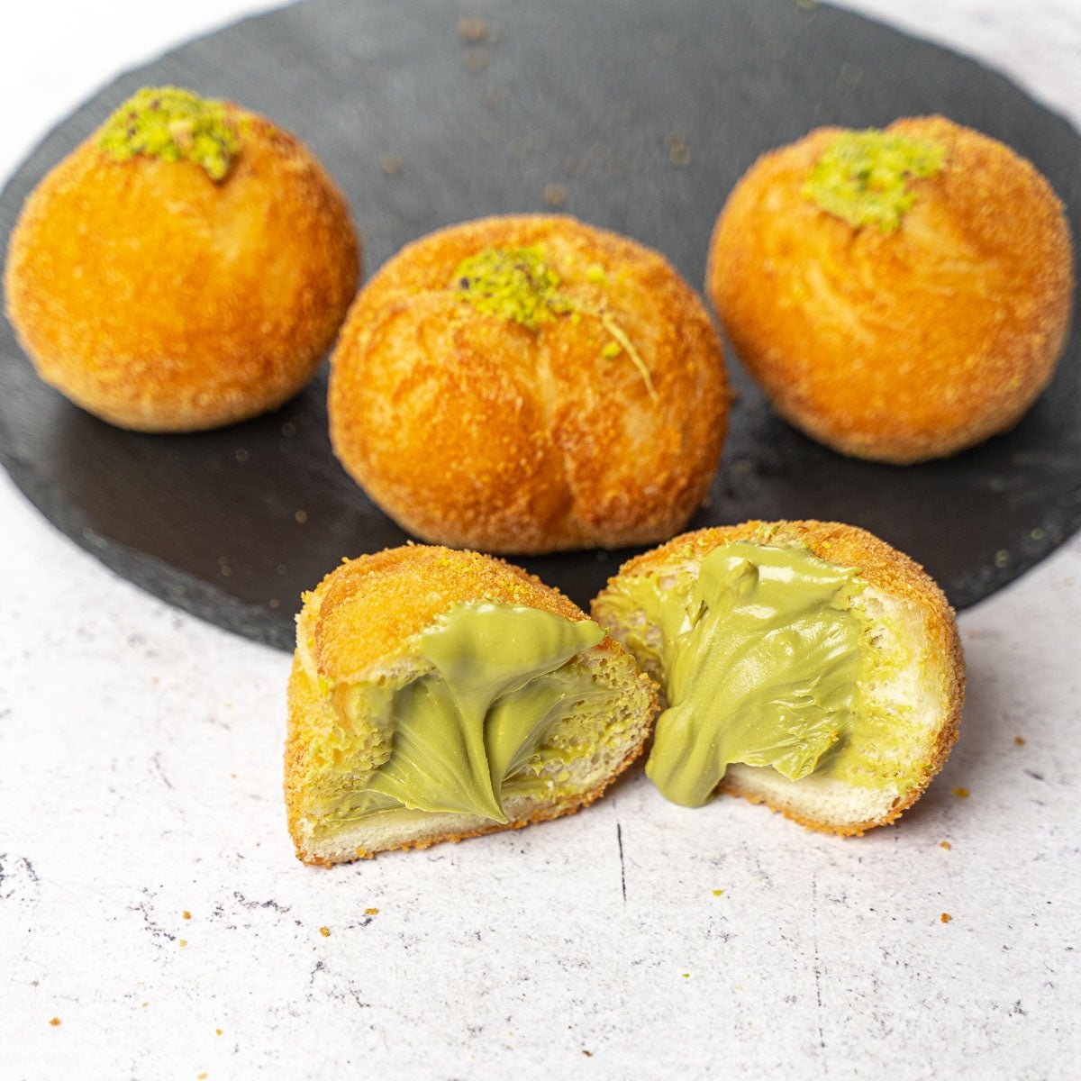 Frittierte sizilianische Iris mit Pistaziencreme – 4 Stück