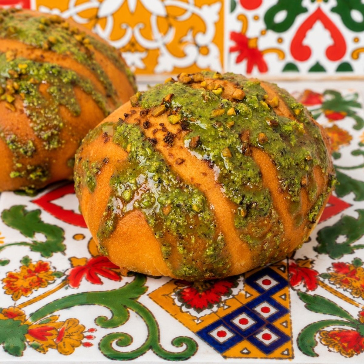 Sizilianisches Rollò mit Mortadella & Pistazie
